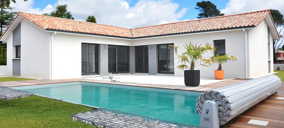 Splendide maison de plain-pied en bord de mer à Sainte-Marie-sur-Mer (44)  - Belle maison bord de mer à sainte marie sur mer